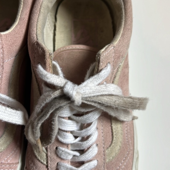 3/$15 SALE Pink Vans - Womens Size 7 - Picture 3 of 9